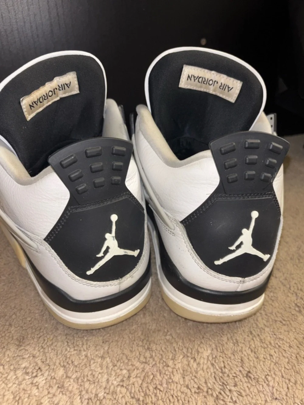 Air Jordan 4 Retro White Oreo (Tech White) Men’s Sneakers No Laces‎ No Box Used